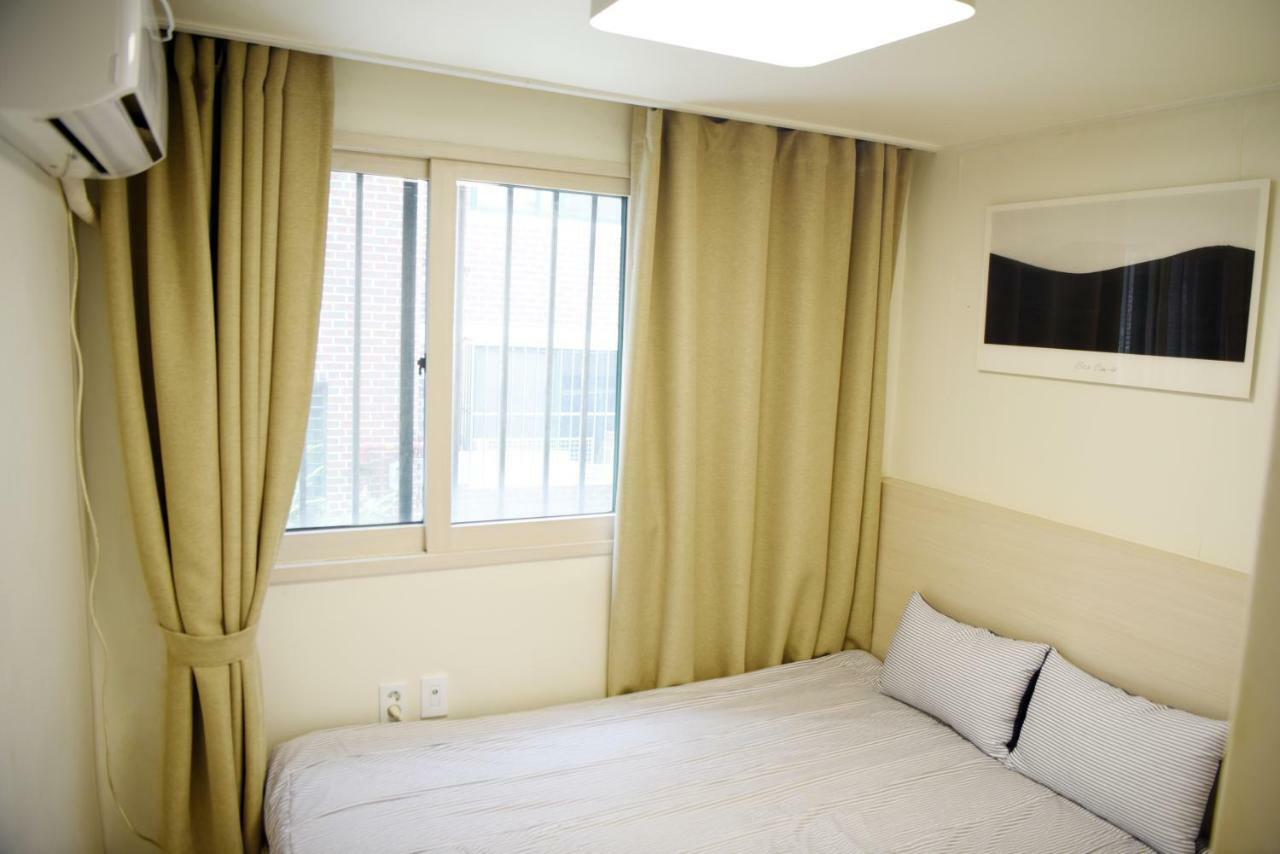 Jw Stay In Hongdae Сеул Экстерьер фото